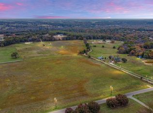 2715 Sandusky Rd, Whitesboro, TX 76273