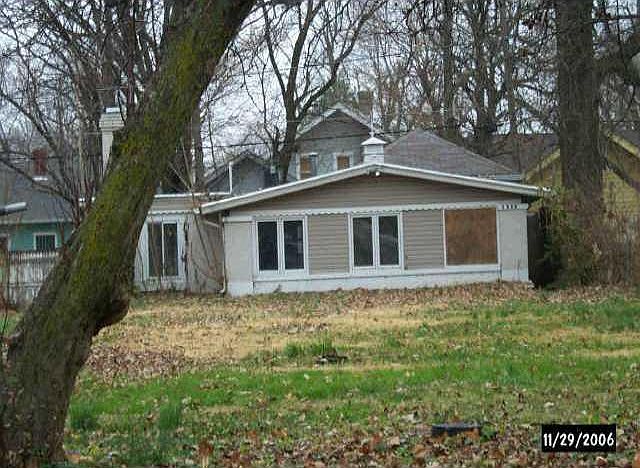 1st image of 4840 N Winthrop Ave