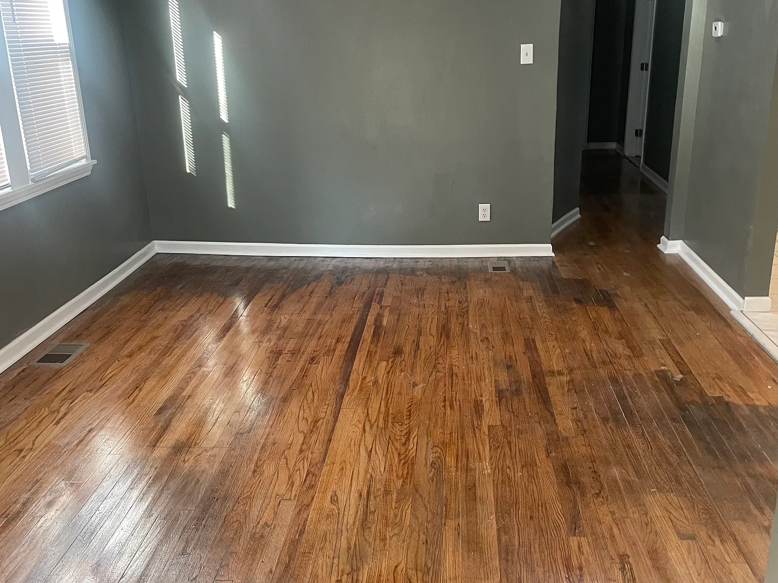 3 bed, 2600 sqft, $1,600 — Photo 3