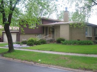 168 W Elmwood Dr, Chicago Heights, IL