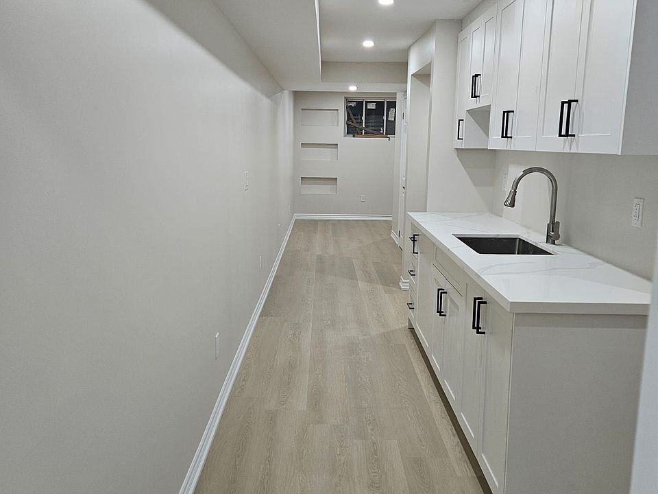 1st image of 5672 Dorchester Rd #14