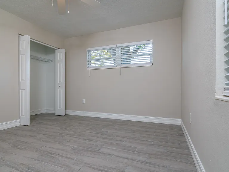 5631 4th St S — Photo 37