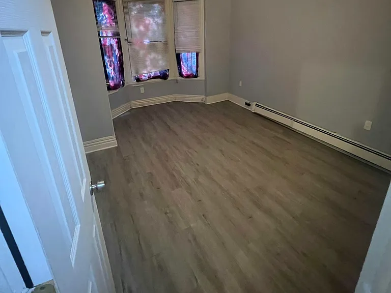 311 Summer Ave #2 — Photo 5