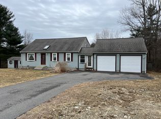 13 Elmwood Dr, Berkley, MA 02779