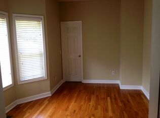 17 Friendship Rd, Euharlee, GA 30145