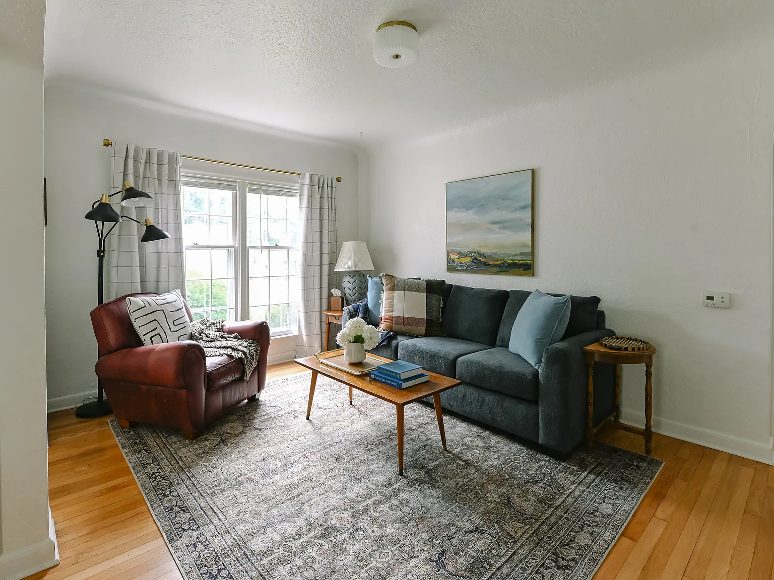 3 bed, 1529 sqft, $2,495 — Photo 4