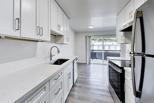 2820 Park Blvd #108 Photo 1