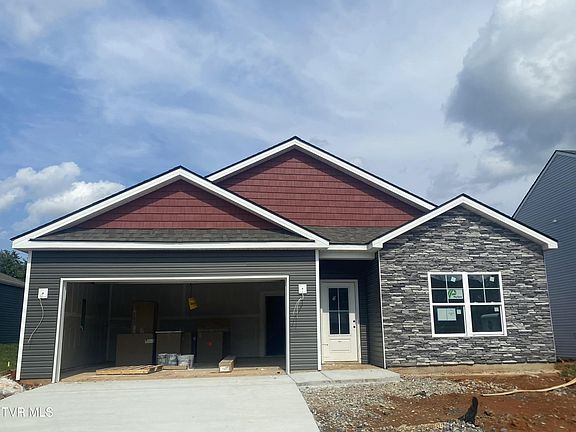 2nd image of 114 Tanasqui Dr