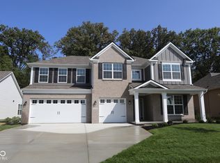 10534 Oak Bend Blvd, Indianapolis, IN 46239