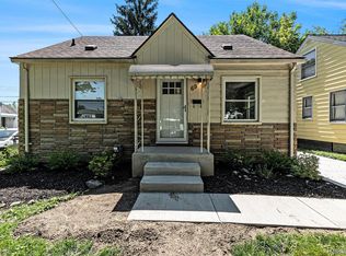 69 W Brickley Ave, Hazel Park, MI 48030