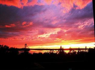 72 Kingsley Farm Rd, Gouldsboro, ME 04607