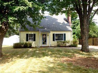 10 Court Pl, Cromwell, CT 06416