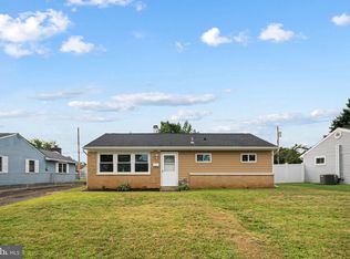 906 Stephen Ave, Croydon, PA 19021