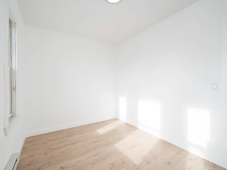 1617 Harrison St — Photo 17