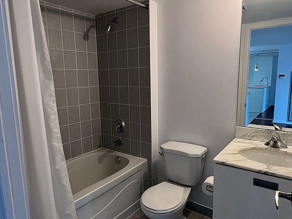 3rd image of 38 Grenville St #1701