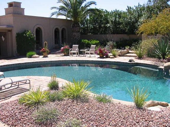 2nd image of 1083 E BOULDER Drive