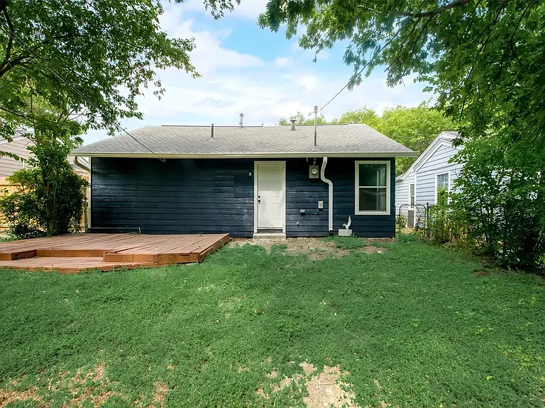 2617 Ryan Ave — Photo 18