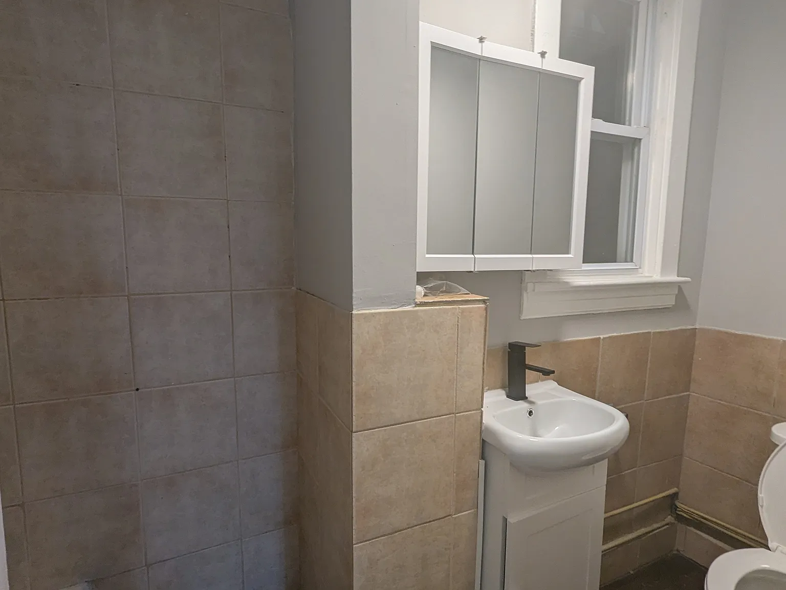 2 bed, $1,775 — Photo 2