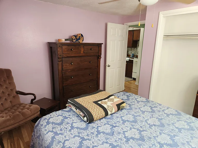 419 E State St #3 — Photo 11