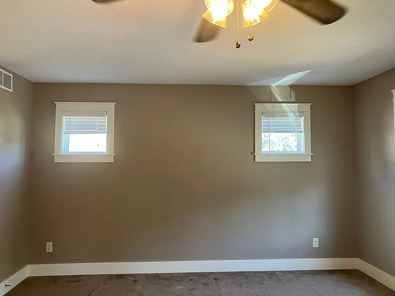 2972 Creekside Ct — Photo 15