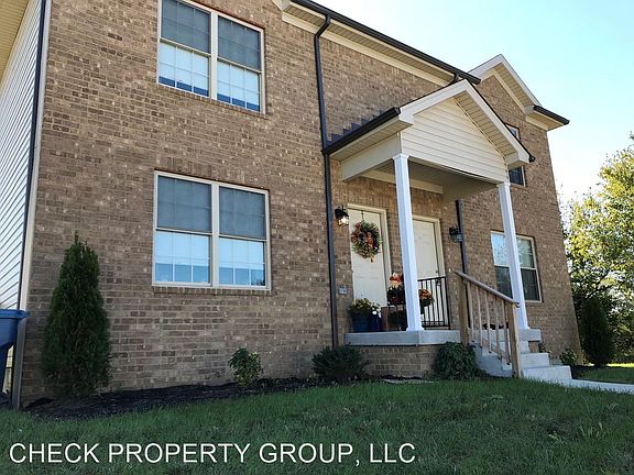 2nd image of 1023 Amanda Dr