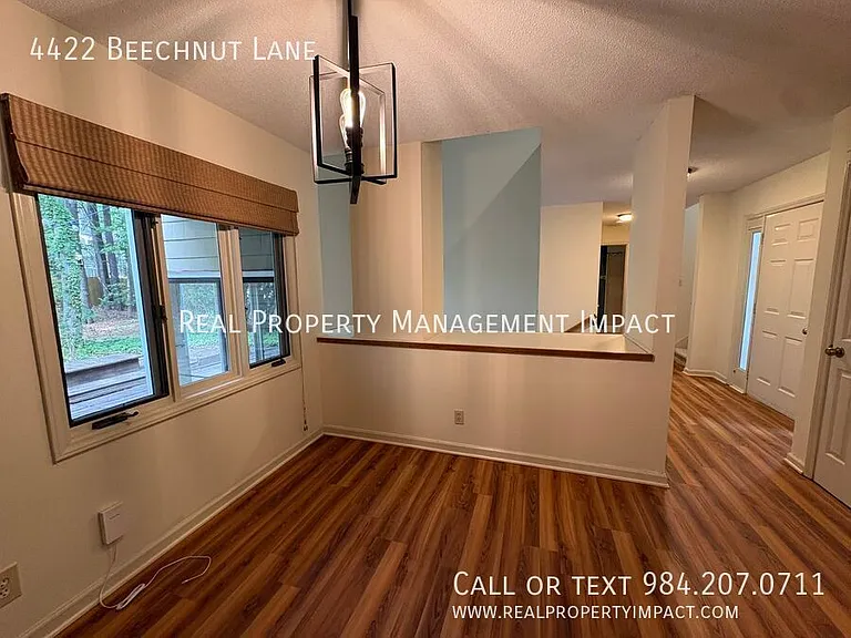 4422 Beechnut Ln — Photo 8