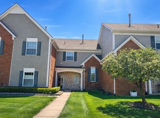 1992 Monarch Dr, Shelby Township, MI 48316