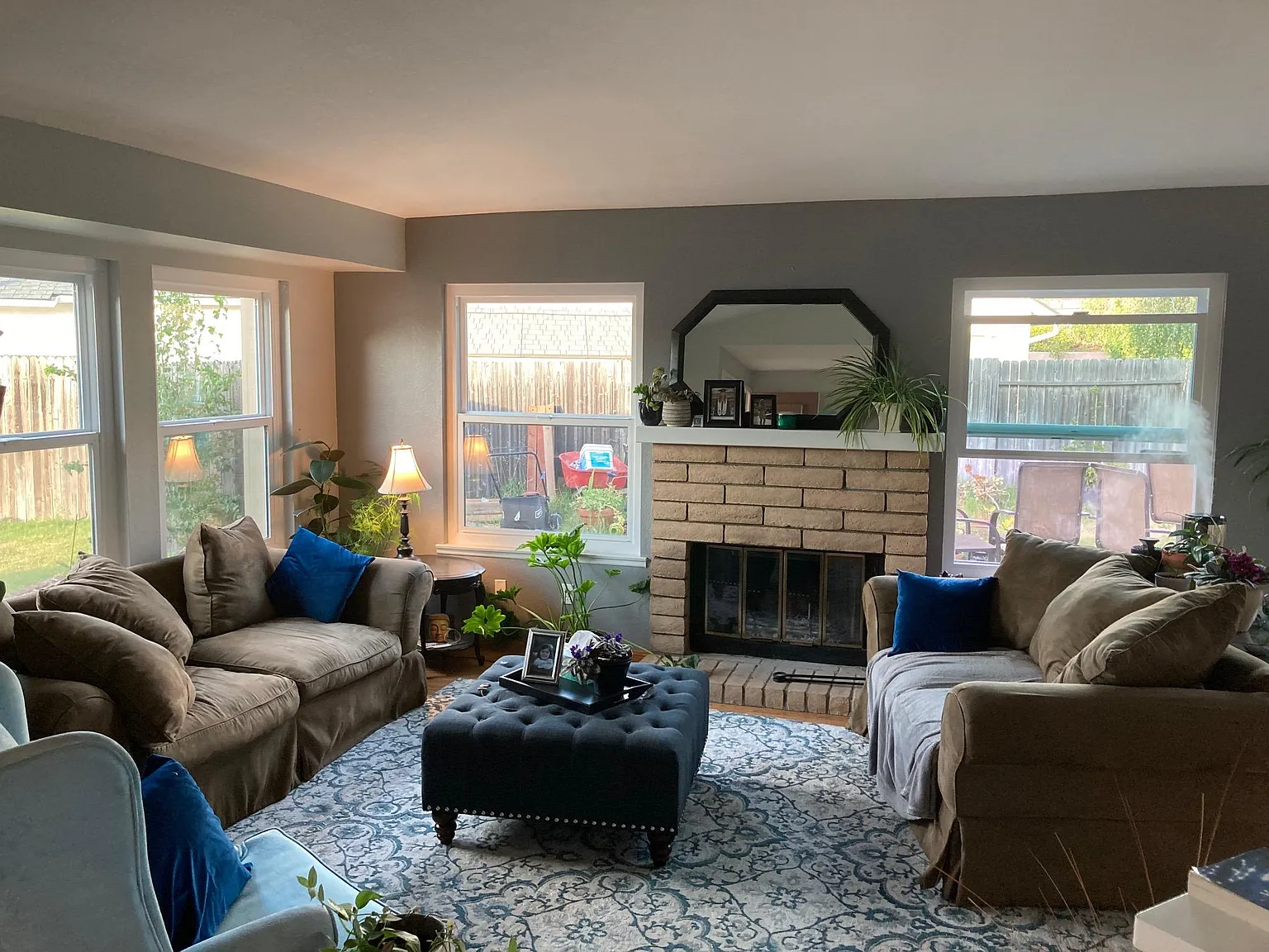 102 Cain Dr — Photo 3