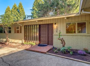 2036 Evergreen Point Rd, Medina, WA 98039