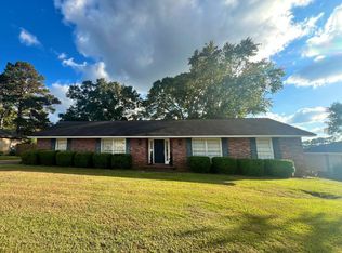 107 Hampton Ave, Troy, AL 36081