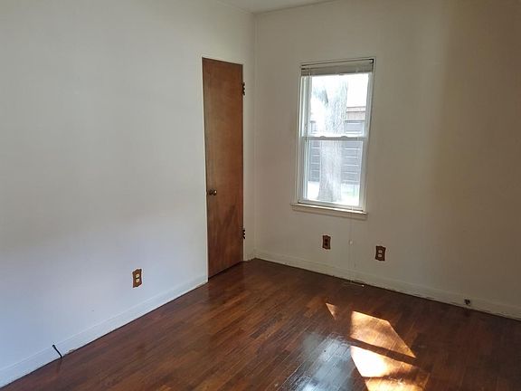 4th image of 635 N Francis Ave