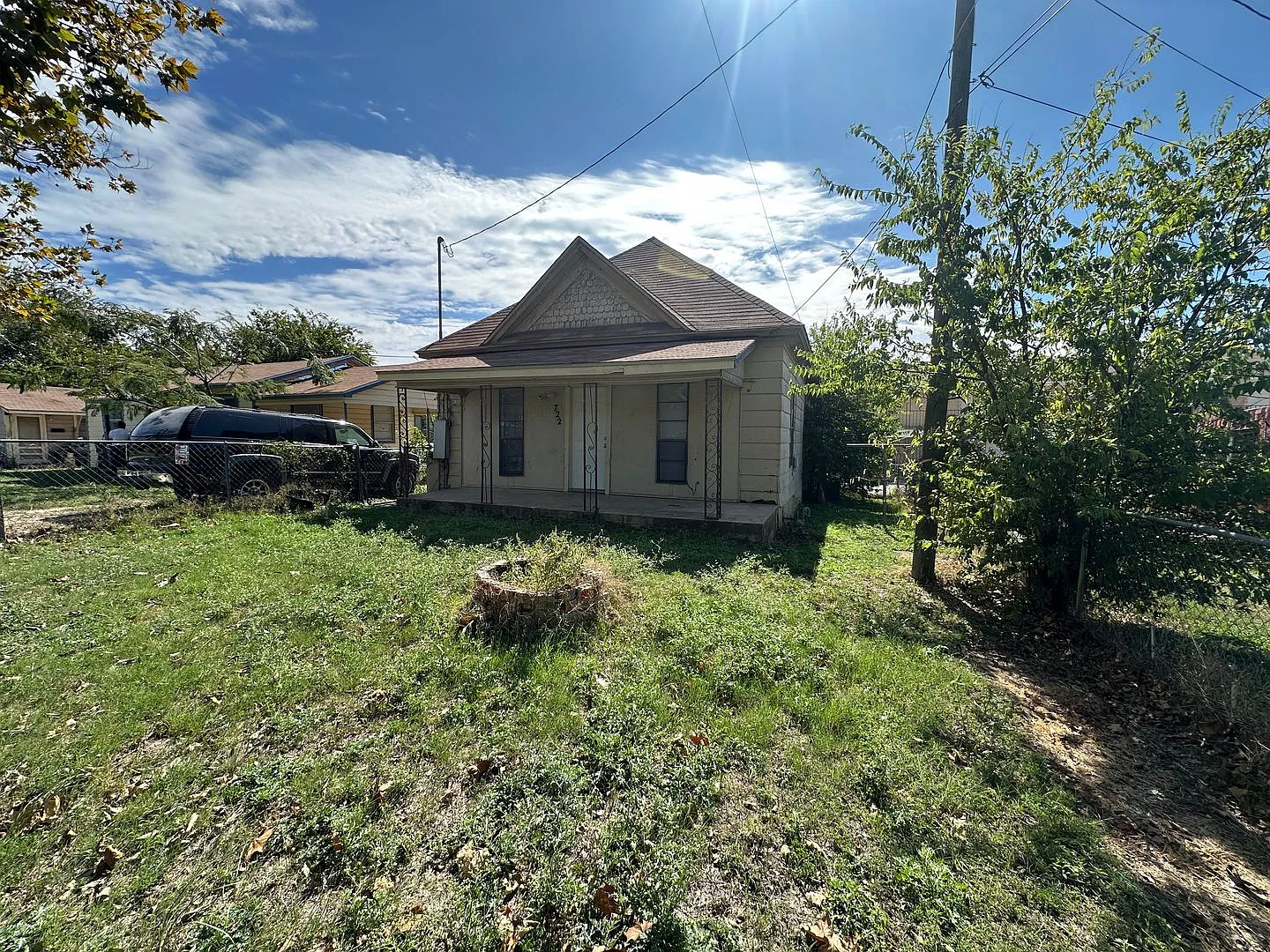 3 bed 1 bath $895 — Photo 3