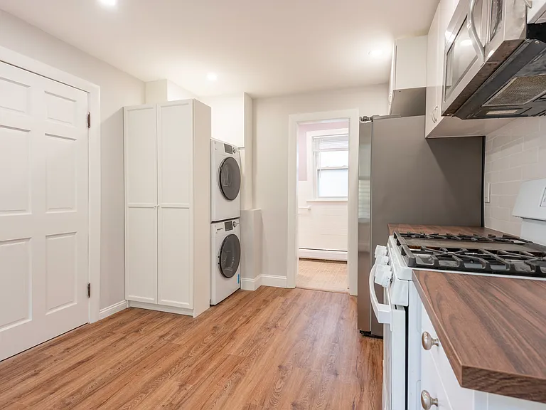 106 Byron St #A — Photo 26