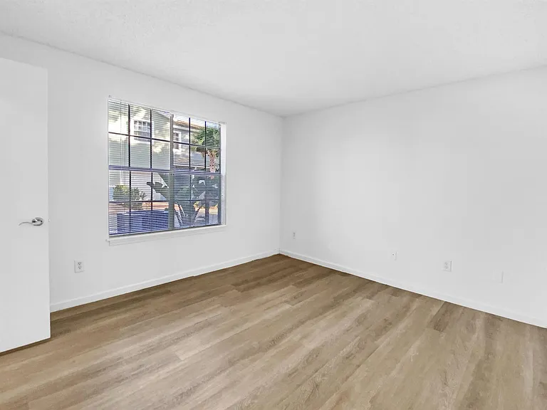 1335 Crystal Way #A — Photo 13