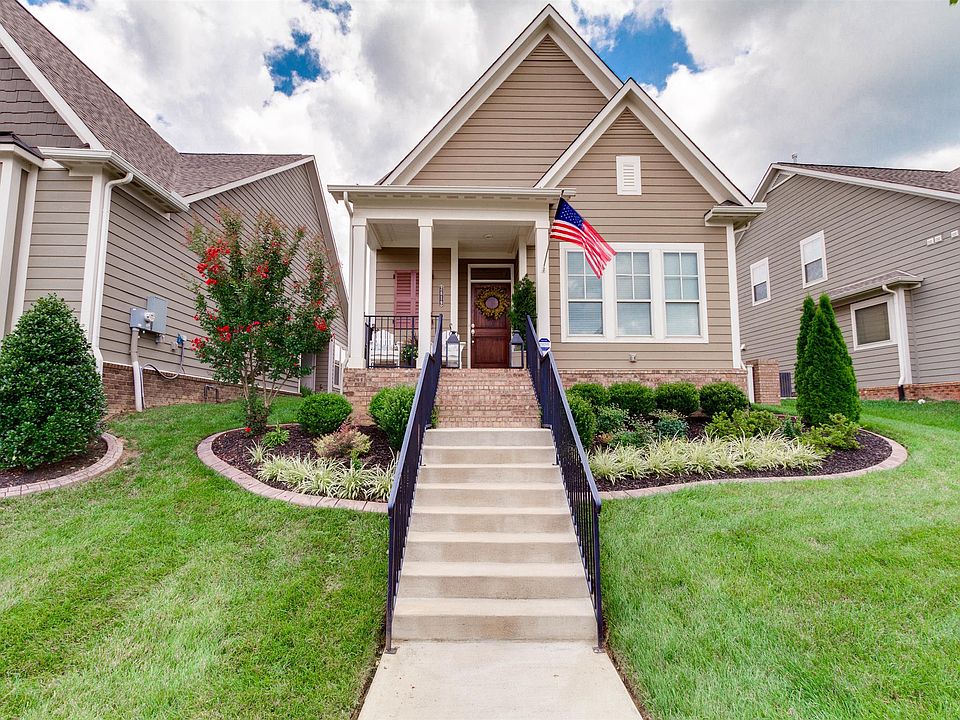 1st image of 2819 Americus Dr