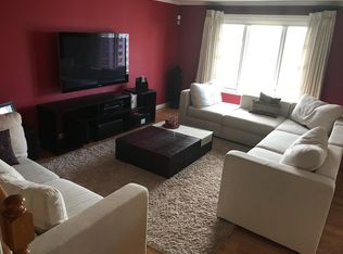 26 Legend Hills Dr, Edgewater, NJ 07020