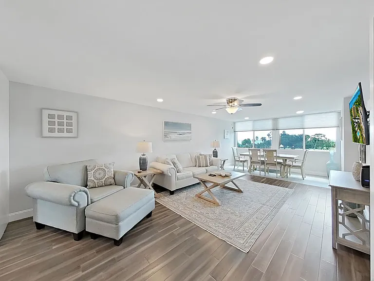 2620 Cove Cay Dr #403 — Photo 3