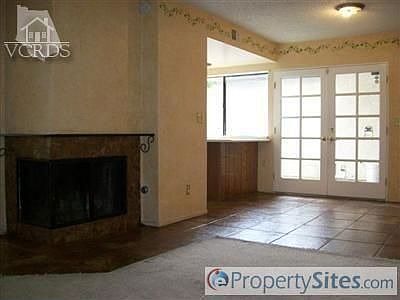 2nd image of 2458 Manzanita Dr
