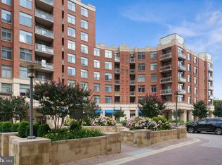 The Eclipse On Center Park, Arlington, VA 22202