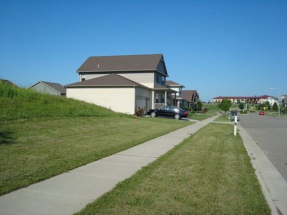3rd image of 8953 Ancient Oak Ln