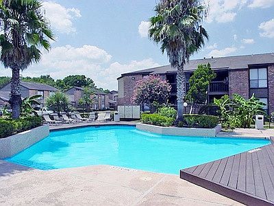 4th image of 13100 Stonefield Dr APT 264