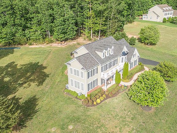 2nd image of 12637 Hidden Hills Ln