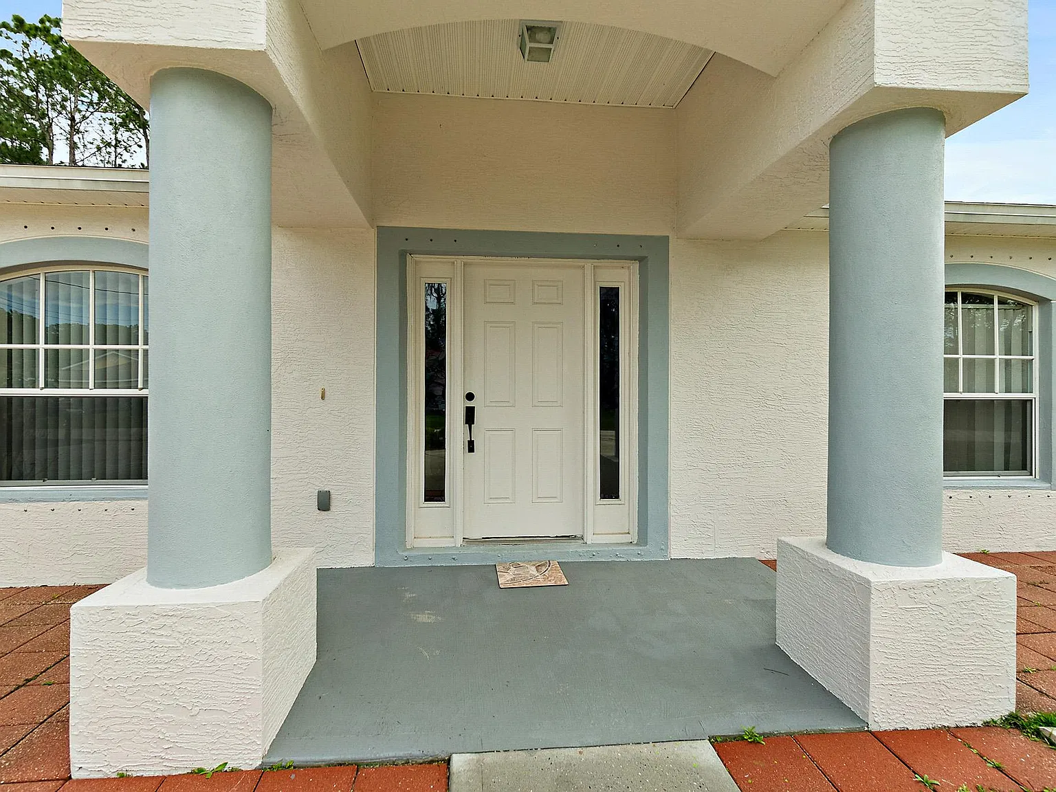 6 Postman Ln — Photo 3