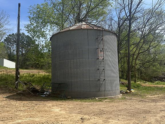 5th image of 0 Lick Creek Rd