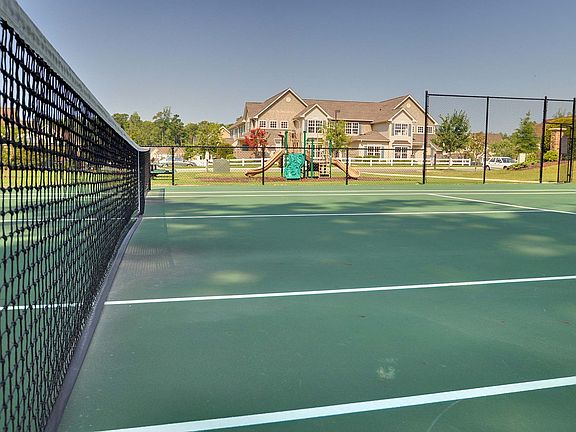 Community tennis courts