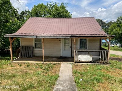 1001 Drive E, Knoxville, TN, 37920