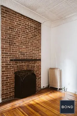 Rented by Bond New York | media 6