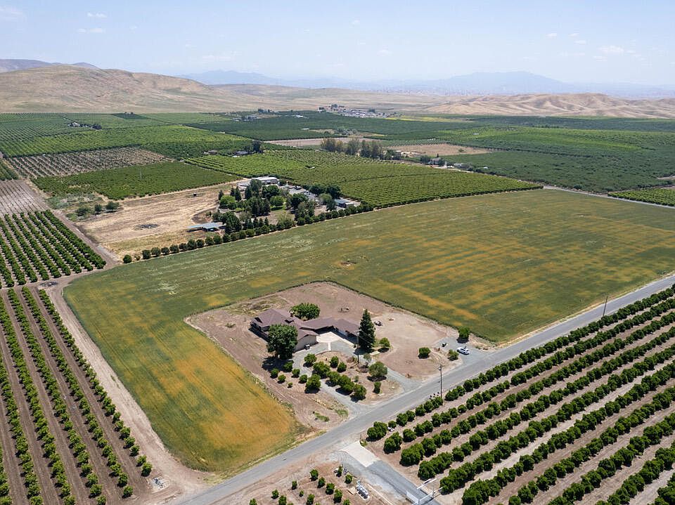 1st image of 8988 Road 272