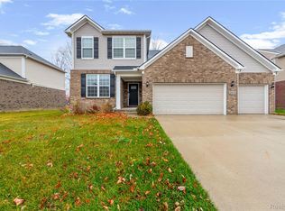 25835 Oberlin Blvd, Novi, MI 48374