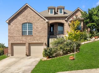8738 Roswell Rdg, Helotes, TX 78023